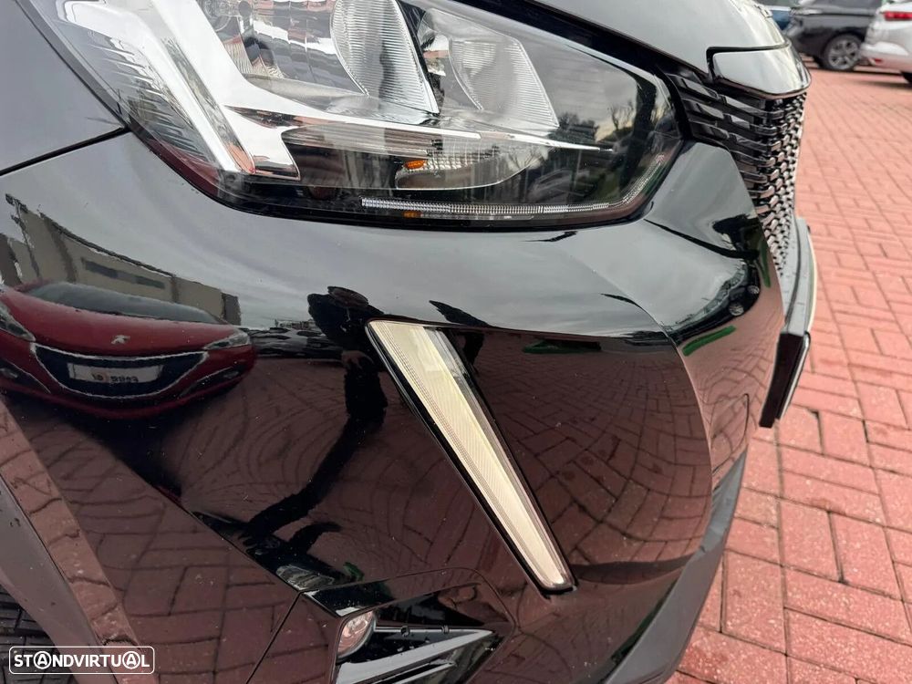 Peugeot 2008 1.2 PureTech Active Pack - 27