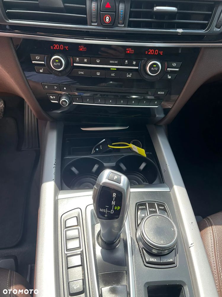 BMW X5 xDrive25d Sport-Aut - 12