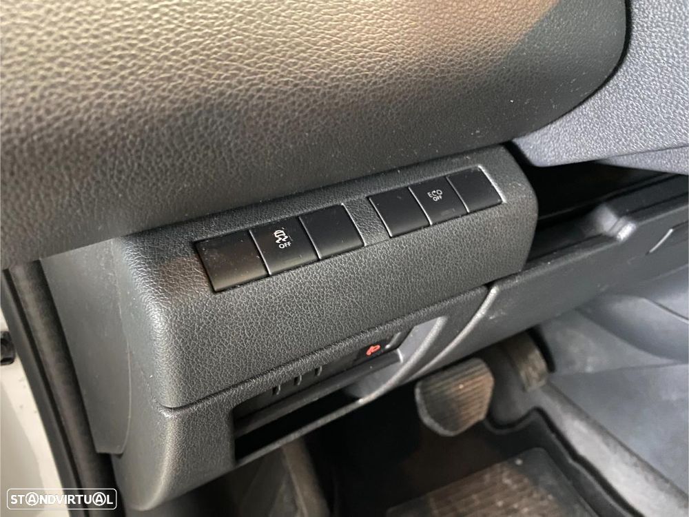 Peugeot 3008 e-HDi 115 ETG6 Stop&Start Active - 13