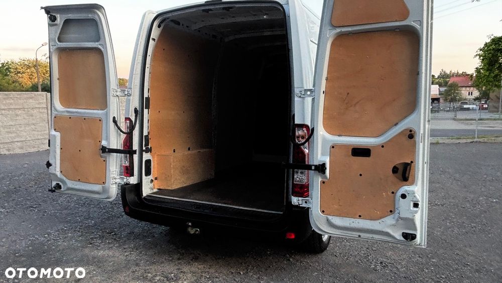 Renault Master L2H2 (średni) - 26