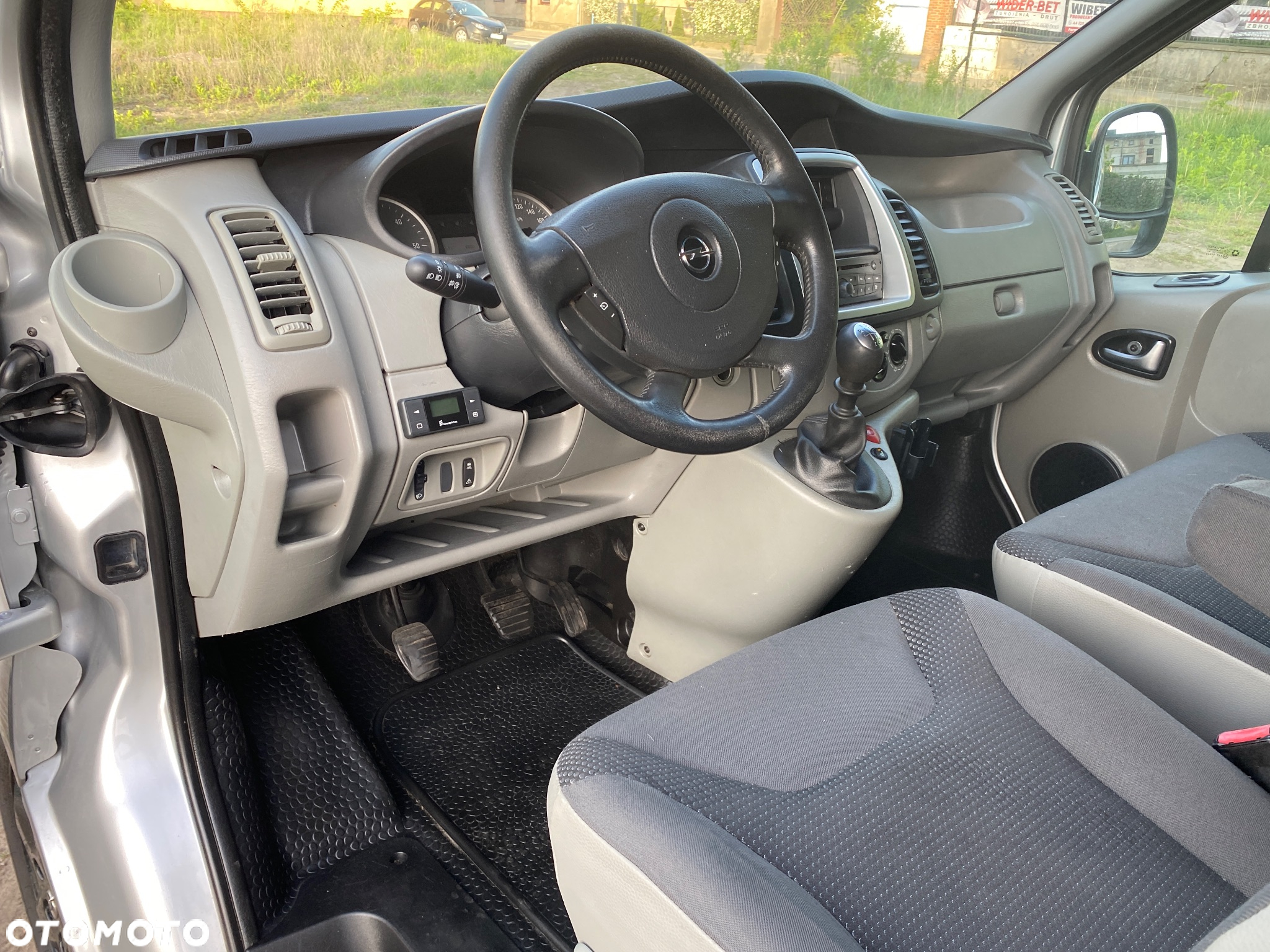 Opel VIVARO - 15