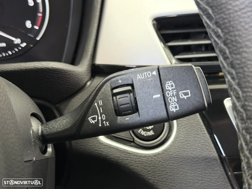 BMW X1 16 d sDrive Advantage - 26