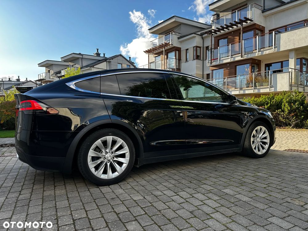Tesla Model X Long Range Plus - 2