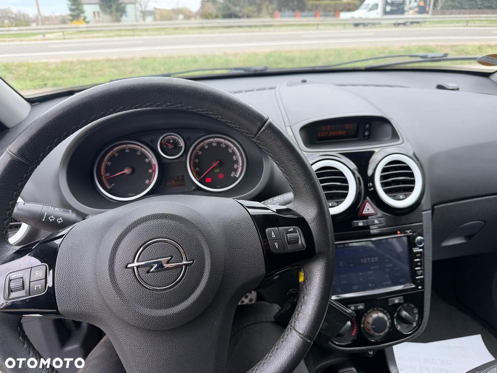 Opel Corsa 1.4 16V Color Edition - 16