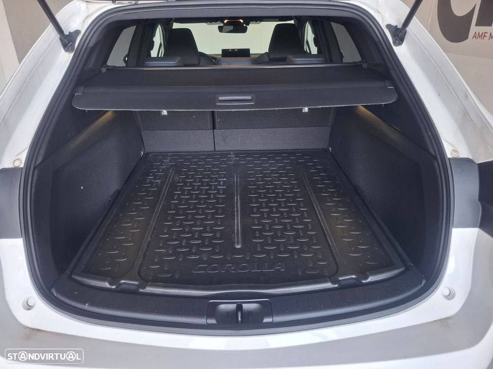 Toyota Corolla Touring Sports 1.8 Hybrid Comfort Plus - 11