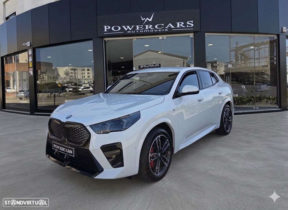 BMW iX2 eDrive20 Pack Desportivo M Pro - 9