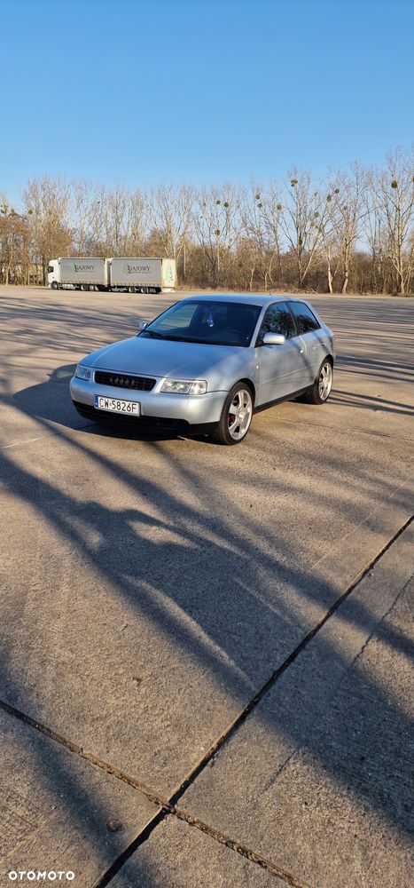 Audi A3 1.8 Ambiente - 15