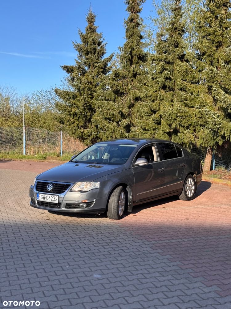 Volkswagen Passat 2.0 TDI Comfortline - 3