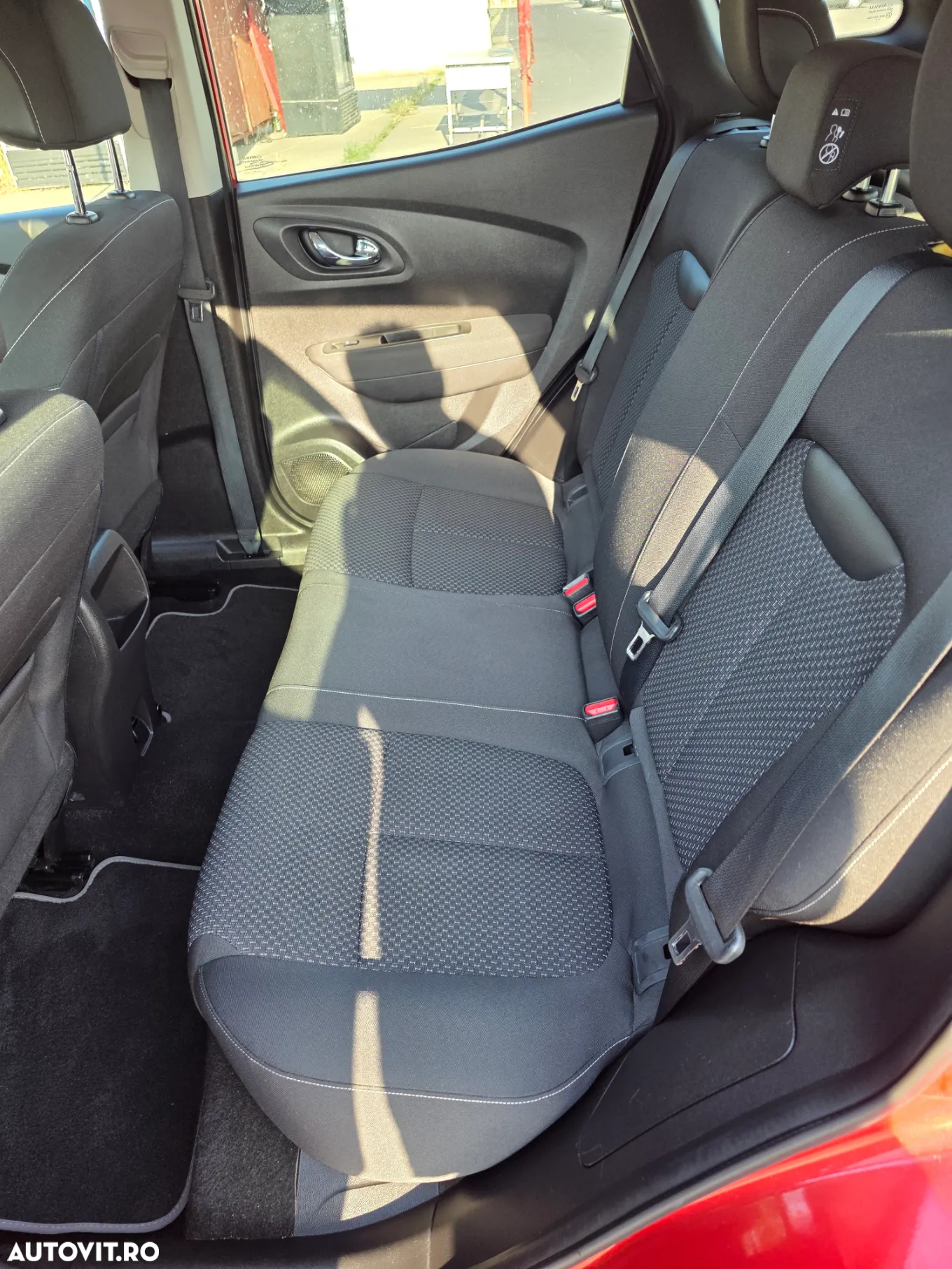 Renault Kadjar 1.2 TCe Intens - 8