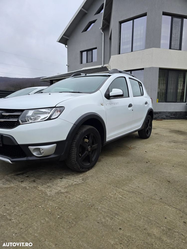 Dacia Sandero TCe 90 Laureate - 3