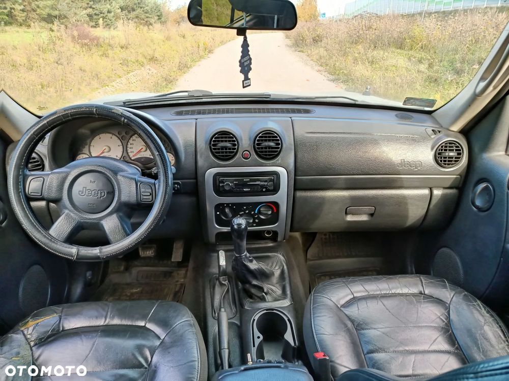 Jeep Cherokee 2.5L CRD Sport - 17