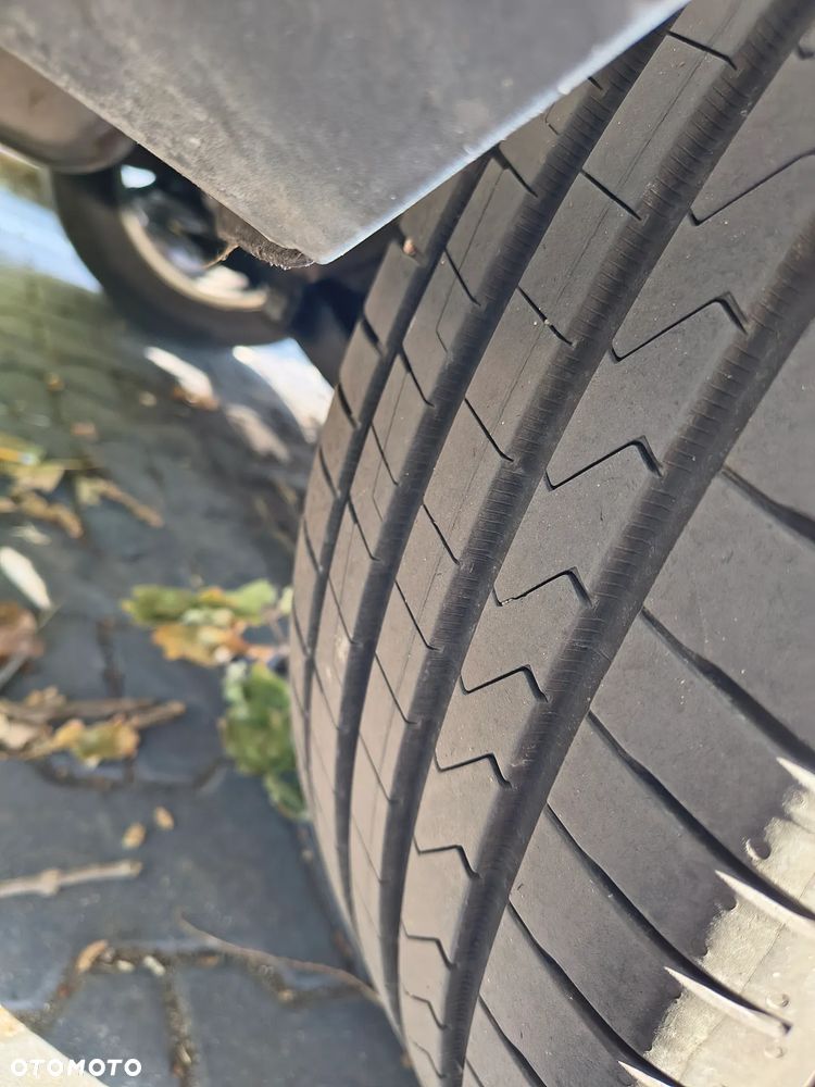 Ford Kuga 1.5 EcoBoost FWD Titanium ASS - 27