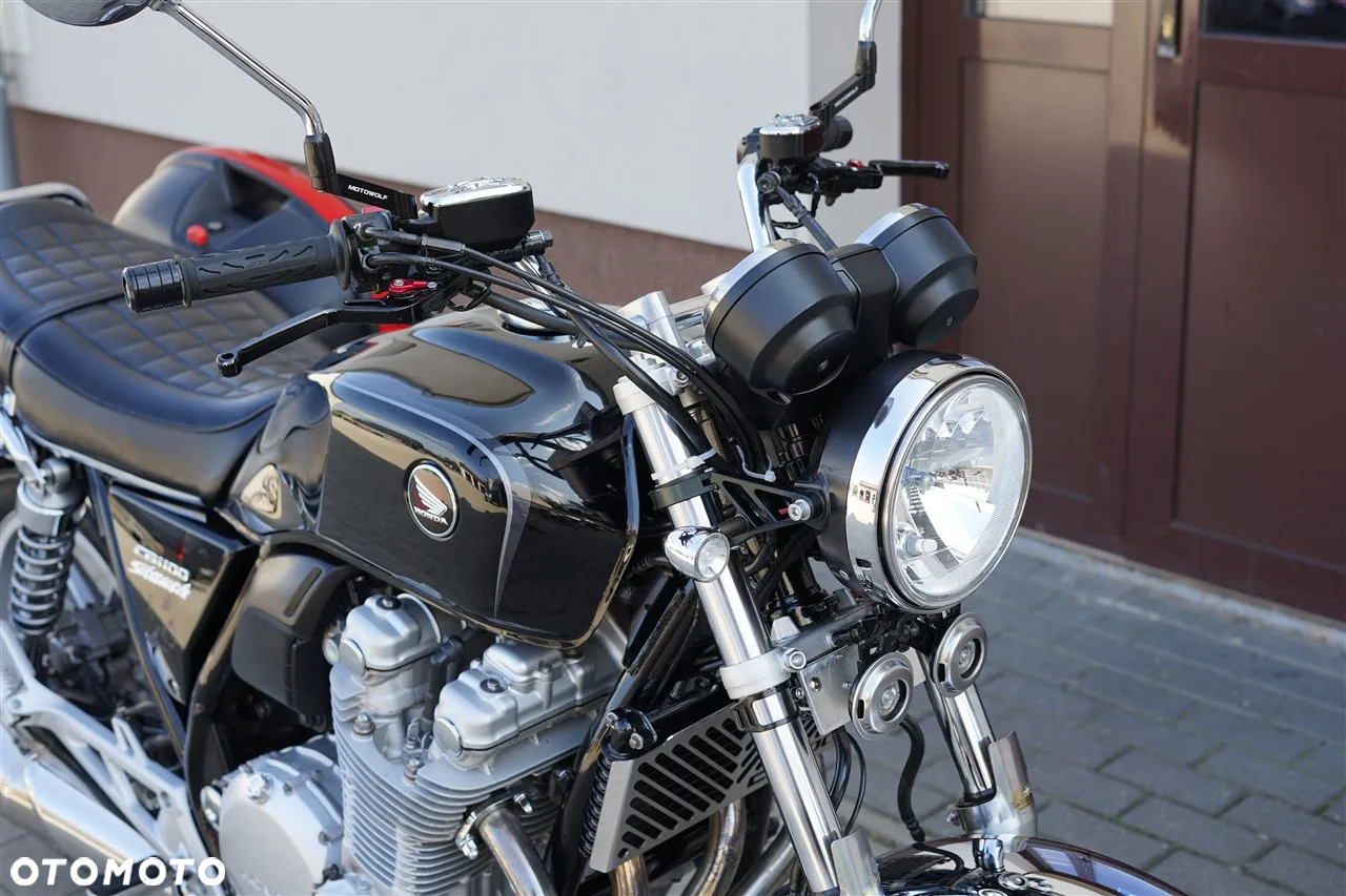 Honda CB - 13
