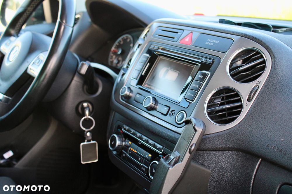 Volkswagen Tiguan - 18