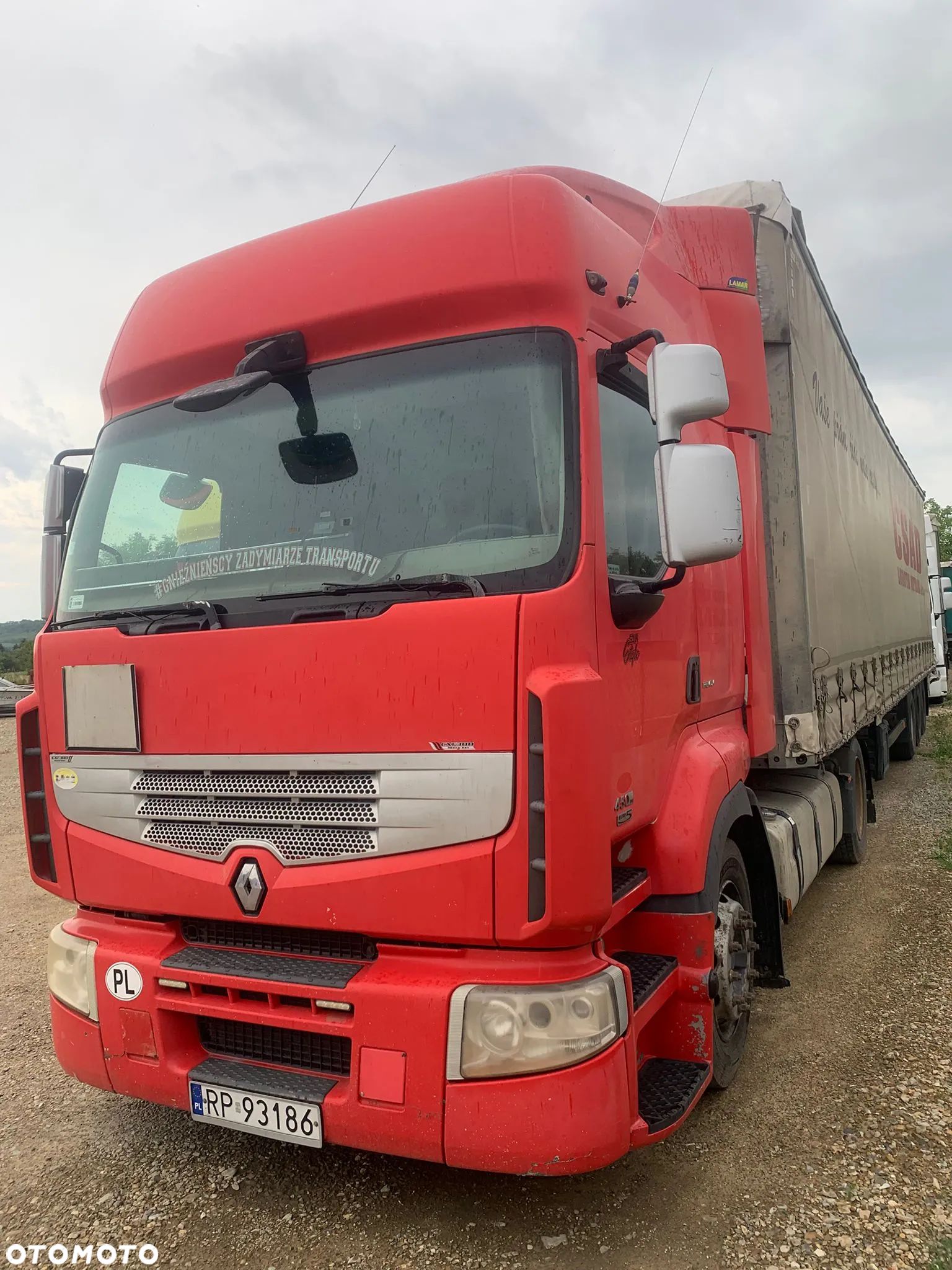 Renault Premium - 1