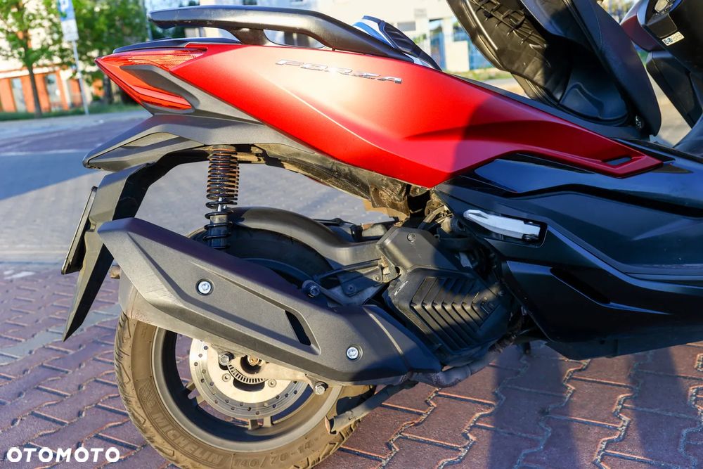 Honda NSS - 12