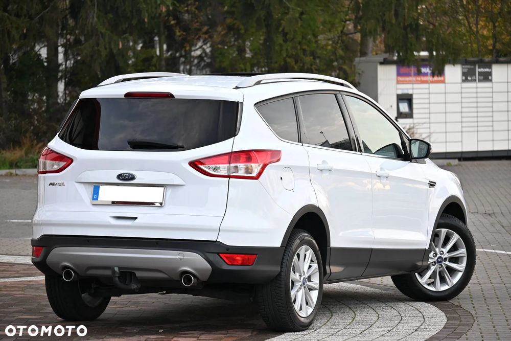 Ford Kuga 2.0 TDCi FWD Titanium - 12