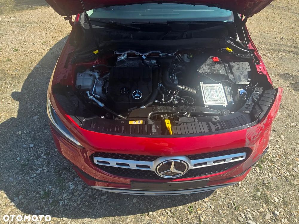 Mercedes-Benz GLA 180 7G-DCT Edition 1 - 18