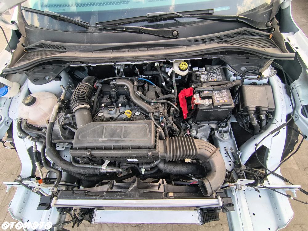 Ford Kuga - 17
