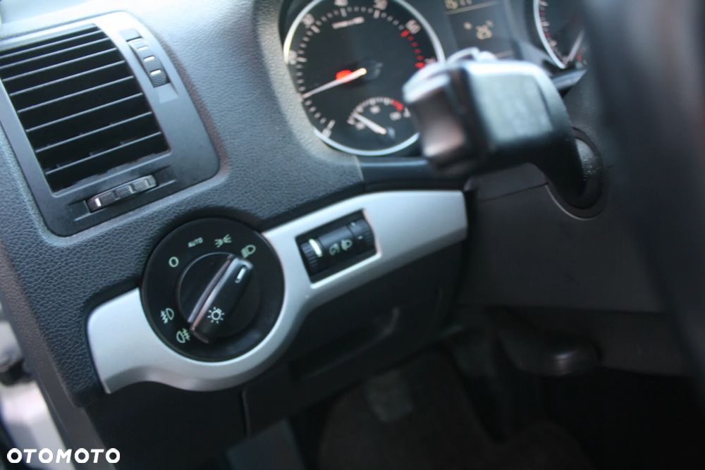 Skoda Octavia 1.2 TSI IMPULS EDITION - 17