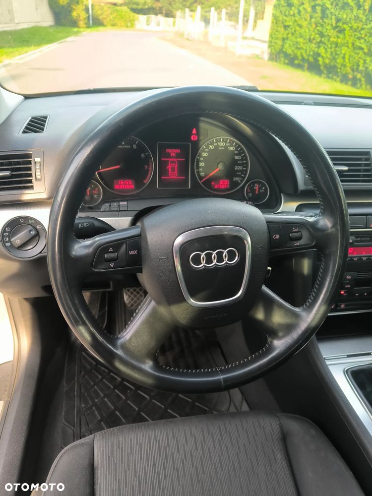 Audi A4 Avant 1.8 T - 17