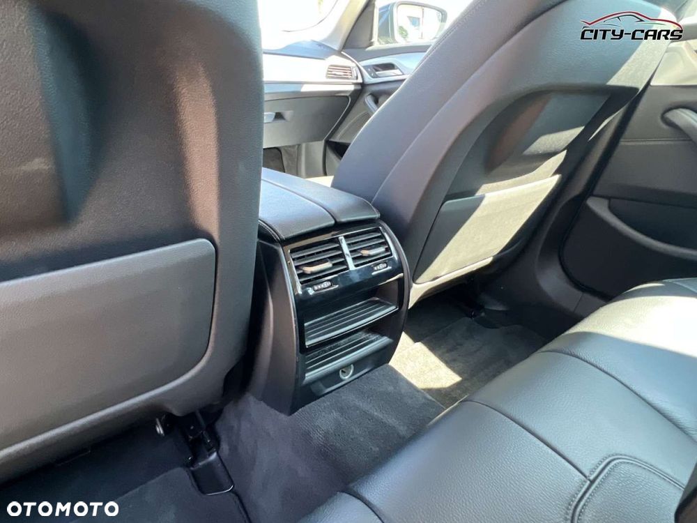 BMW Seria 5 - 24