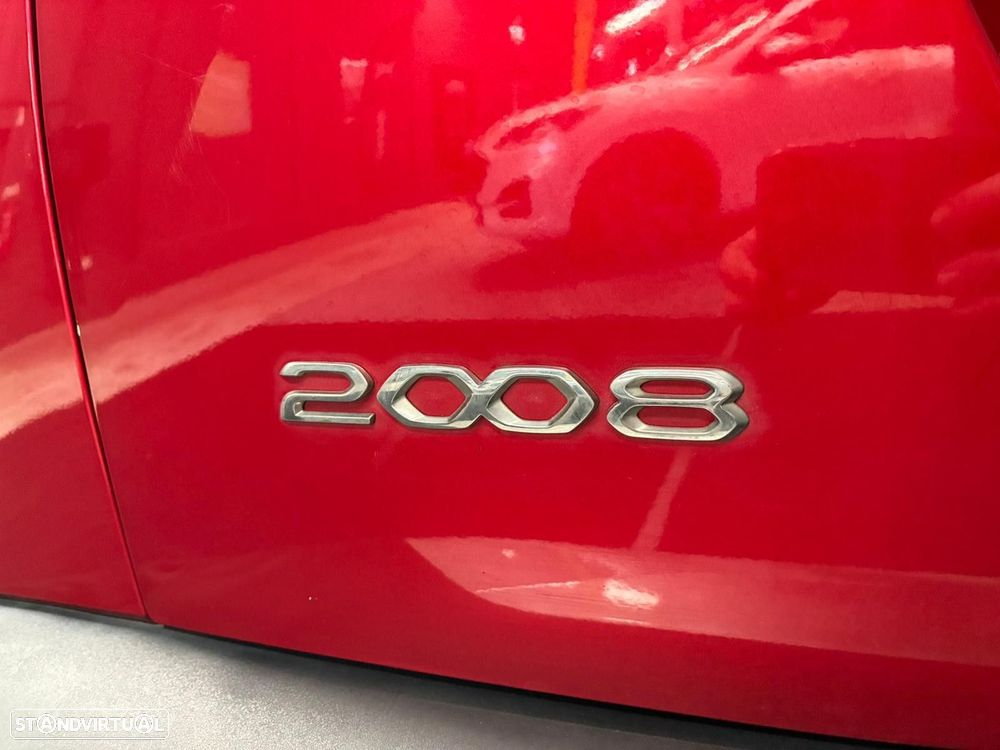 Peugeot 2008 1.2 PureTech GT Line - 9
