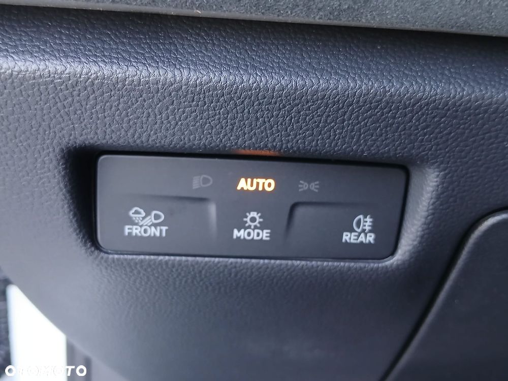 Volkswagen Passat Variant - 24