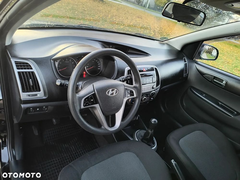 Hyundai i20 1.25 Comfort - 9