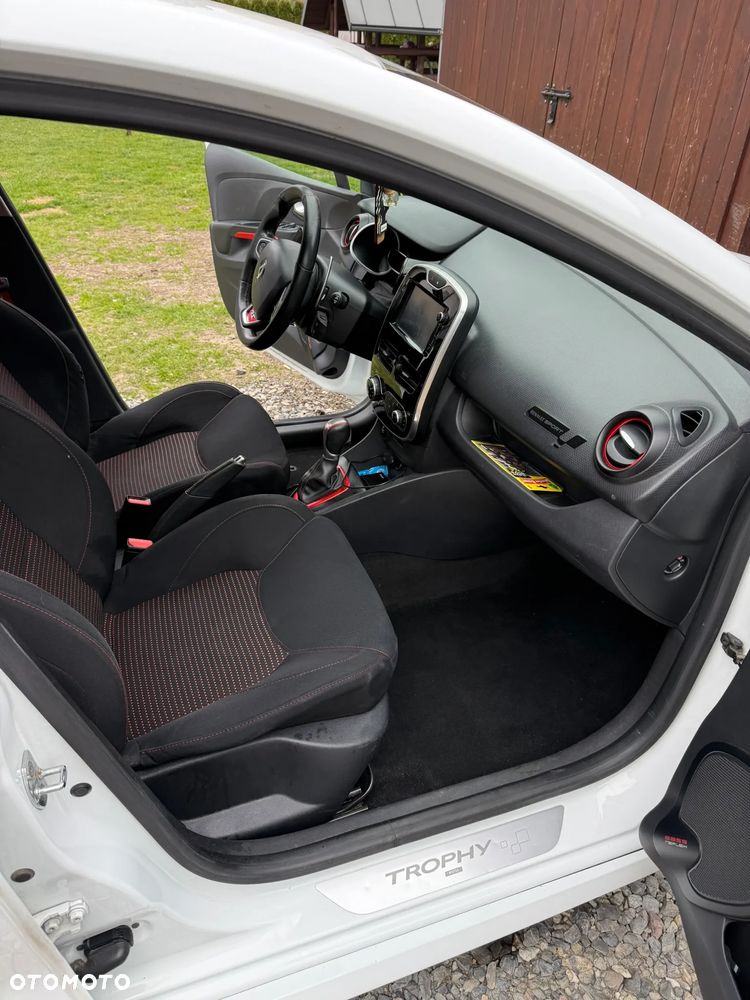 Renault Clio 1.6 R.S.Trophy 220 EDC - 7