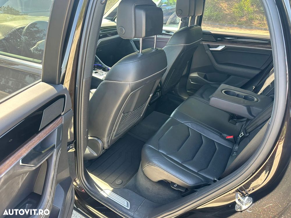 Volkswagen Touareg V6 TDI Elegance - 6
