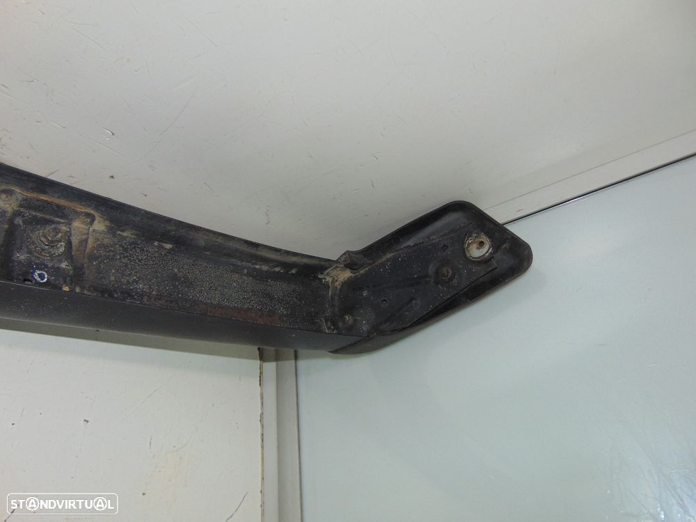 Peugeot 305 para-choques - 6