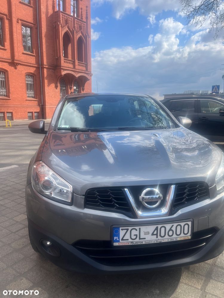 Nissan Qashqai - 2