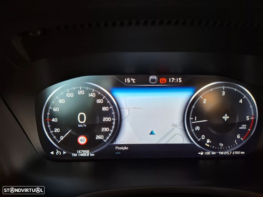 Volvo V60 2.0 D3 Momentum - 29