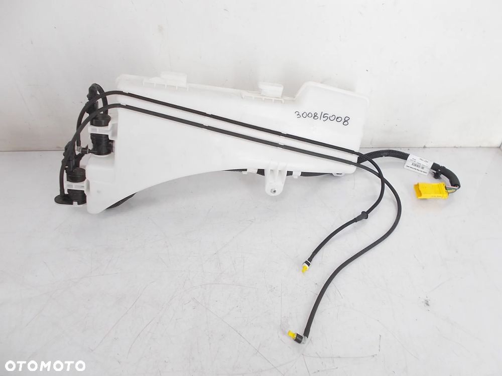 ZBIORNIK PŁYNU SPRYSKIWACZY POMPKA 3008 II 5008