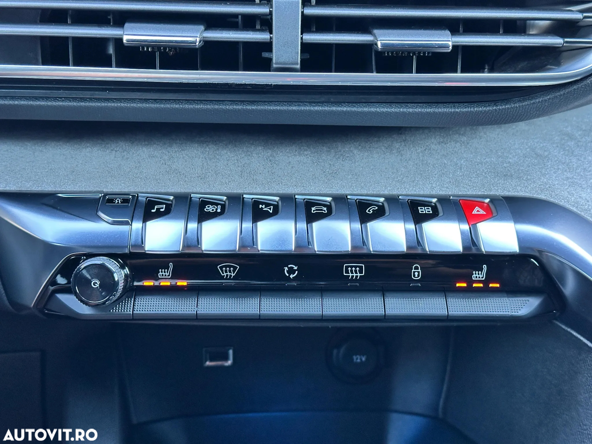 Peugeot 5008 2.0L BlueHDI EAT8 S&S GT Pack - 31