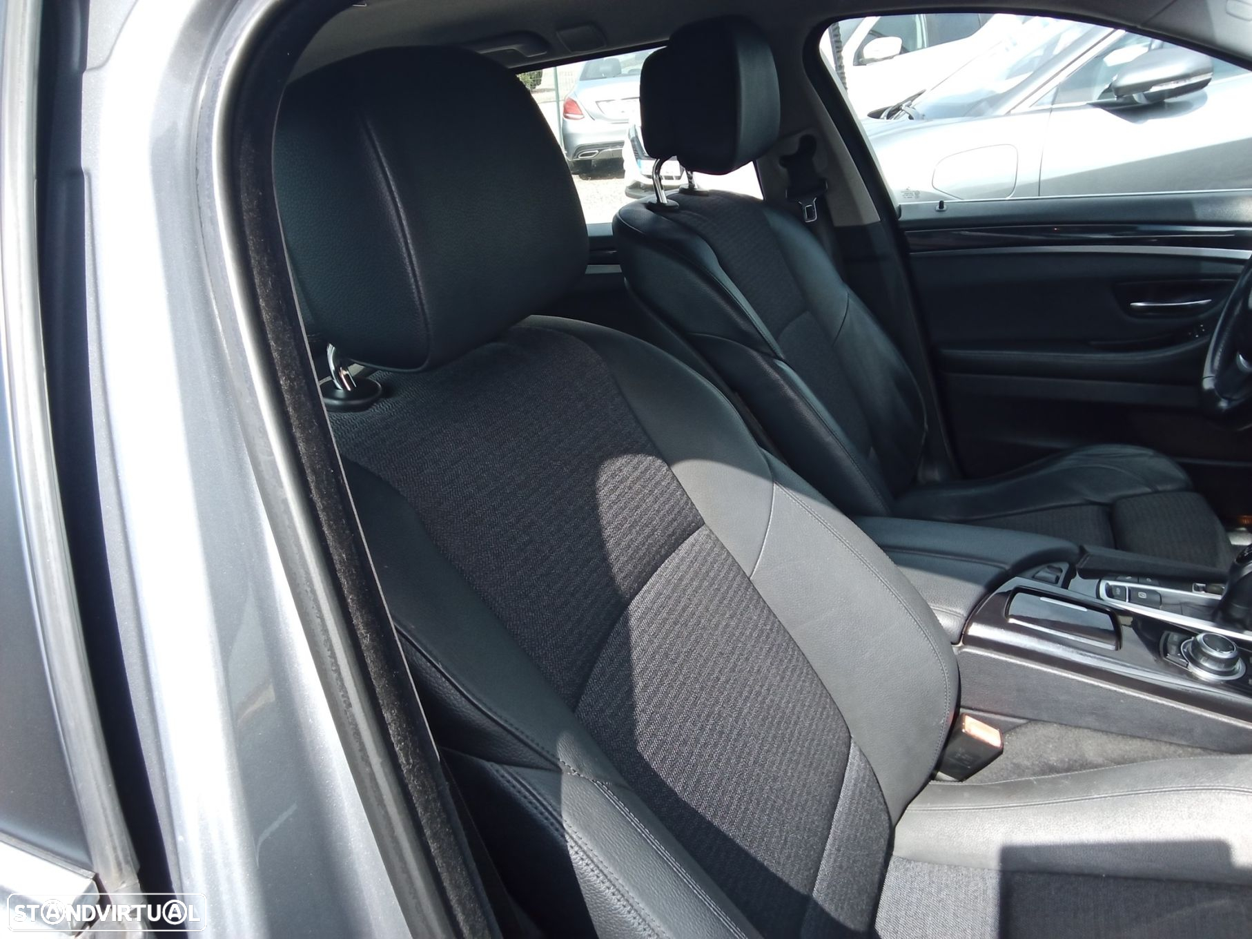 BMW 520 d Auto - 27