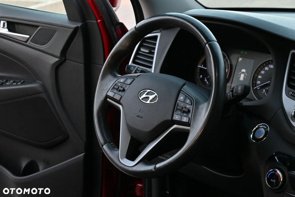 Hyundai Tucson 2.0 CRDI 4WD Automatik Premium - 18