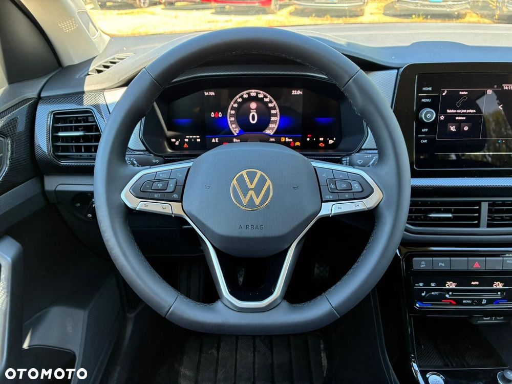 Volkswagen T-Cross - 14