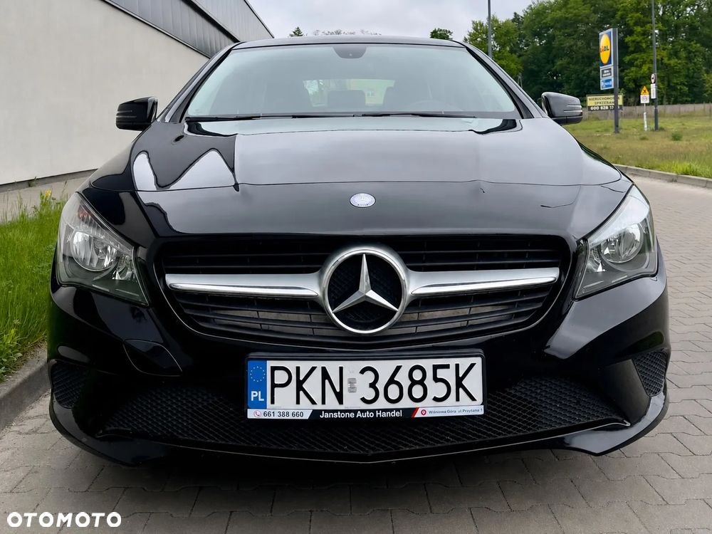 Mercedes-Benz CLA 180 BlueEffICIENCY Edition - 12