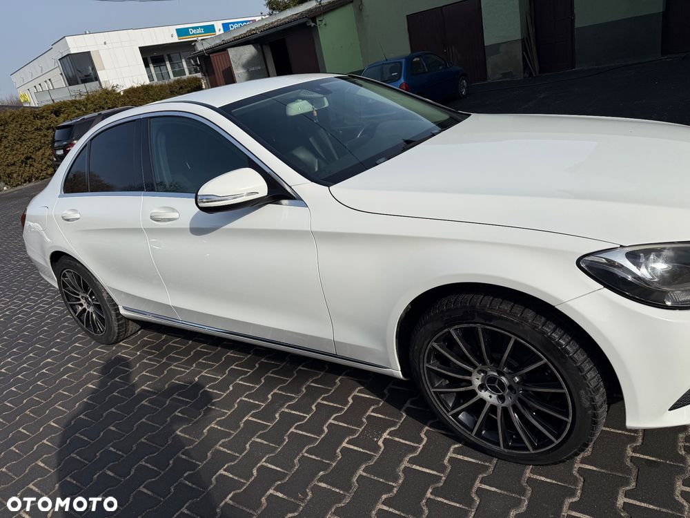 Mercedes-Benz Klasa C 300 7G-TRONIC Avantgarde - 4