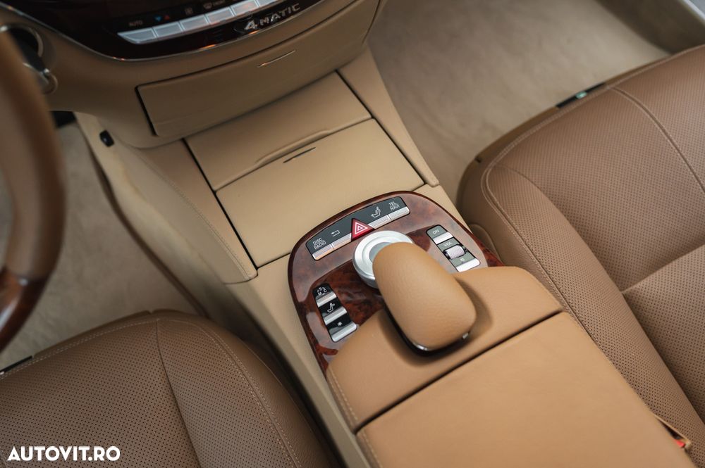 Mercedes-Benz S 320 CDI 4-Matic Aut - 24
