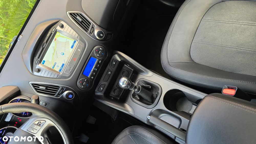 Hyundai ix35 - 15