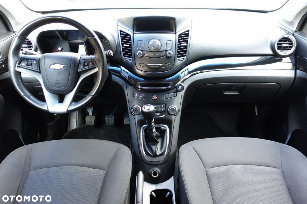 Chevrolet Orlando - 12