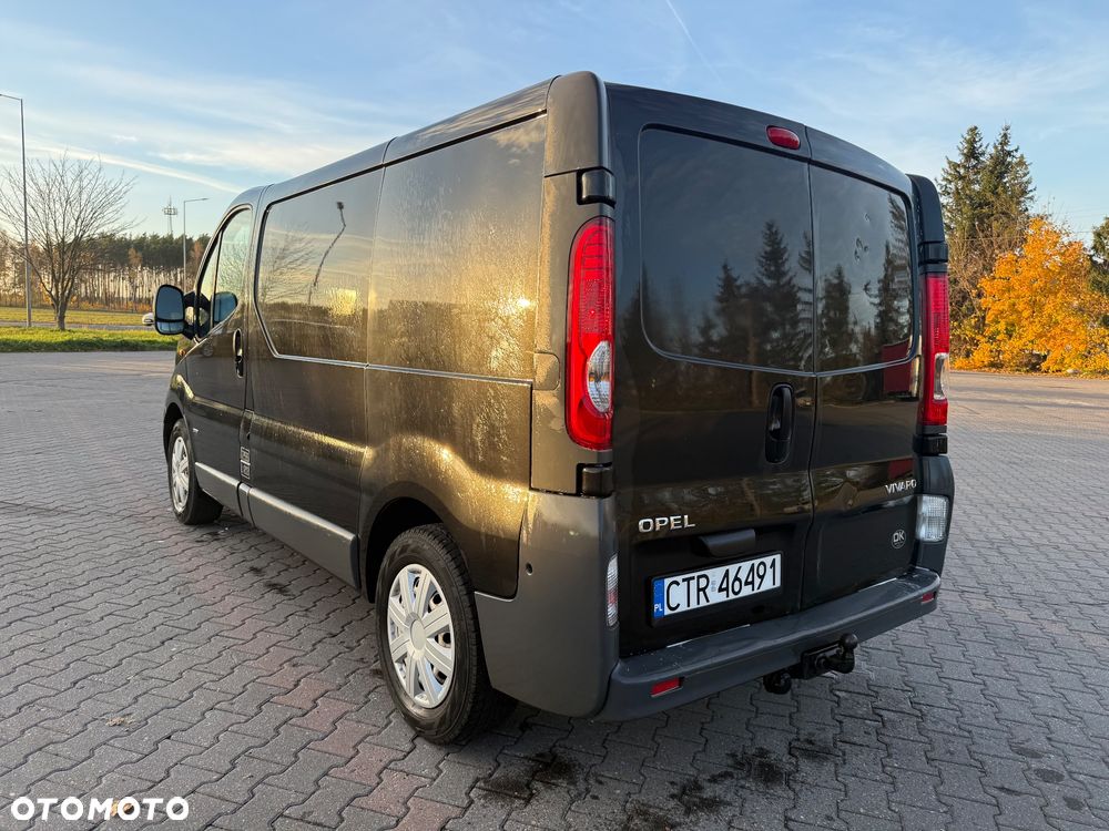 Opel Vivaro - 6