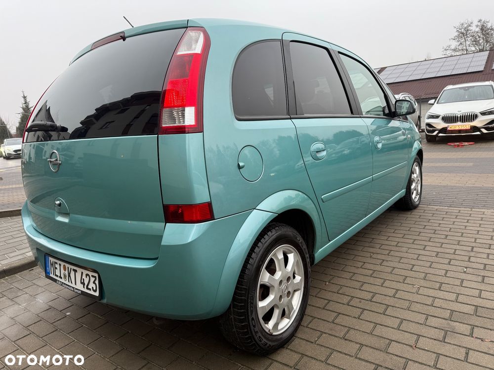 Opel Meriva 1.6 (Essentia) - 14