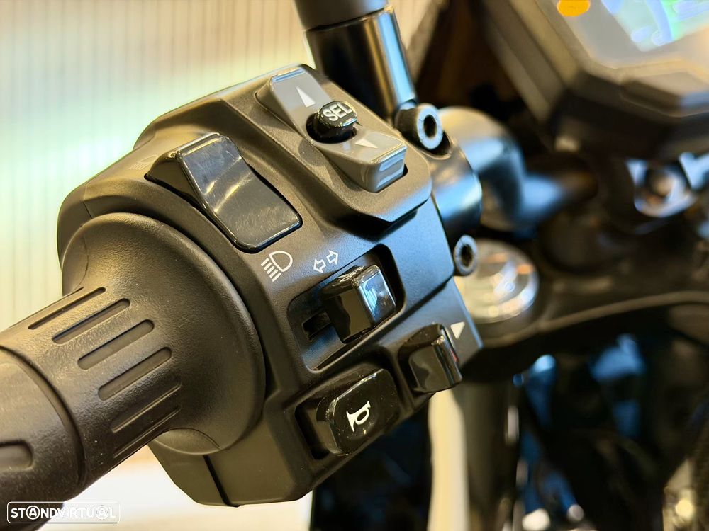 Kawasaki Z 650 - 15