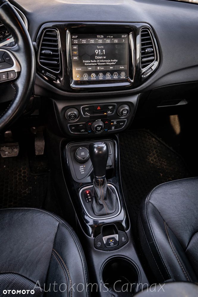 Jeep Compass - 18