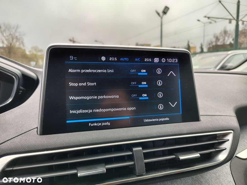 Peugeot 3008 1.2 PureTech GPF Allure S&S - 25