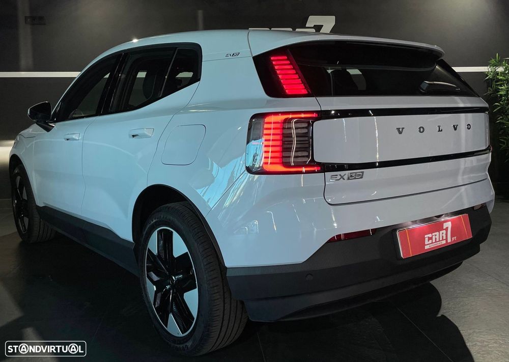 Volvo EX30 69 kWh Single Motor Extended Range Core - 4